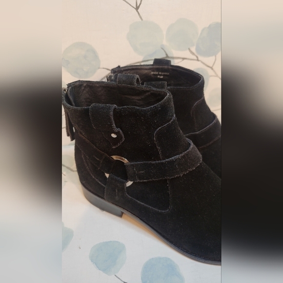 Rebecca Minkoff Jenni Suede Pointed Toe Booties 7.5M - Picture 8 of 10